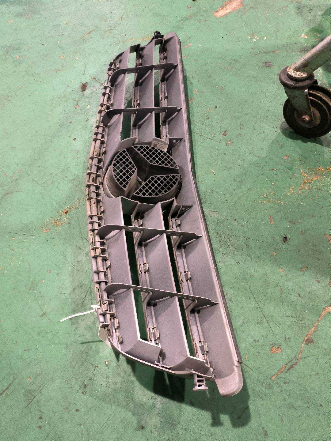 A20488000239744 Front Grille
