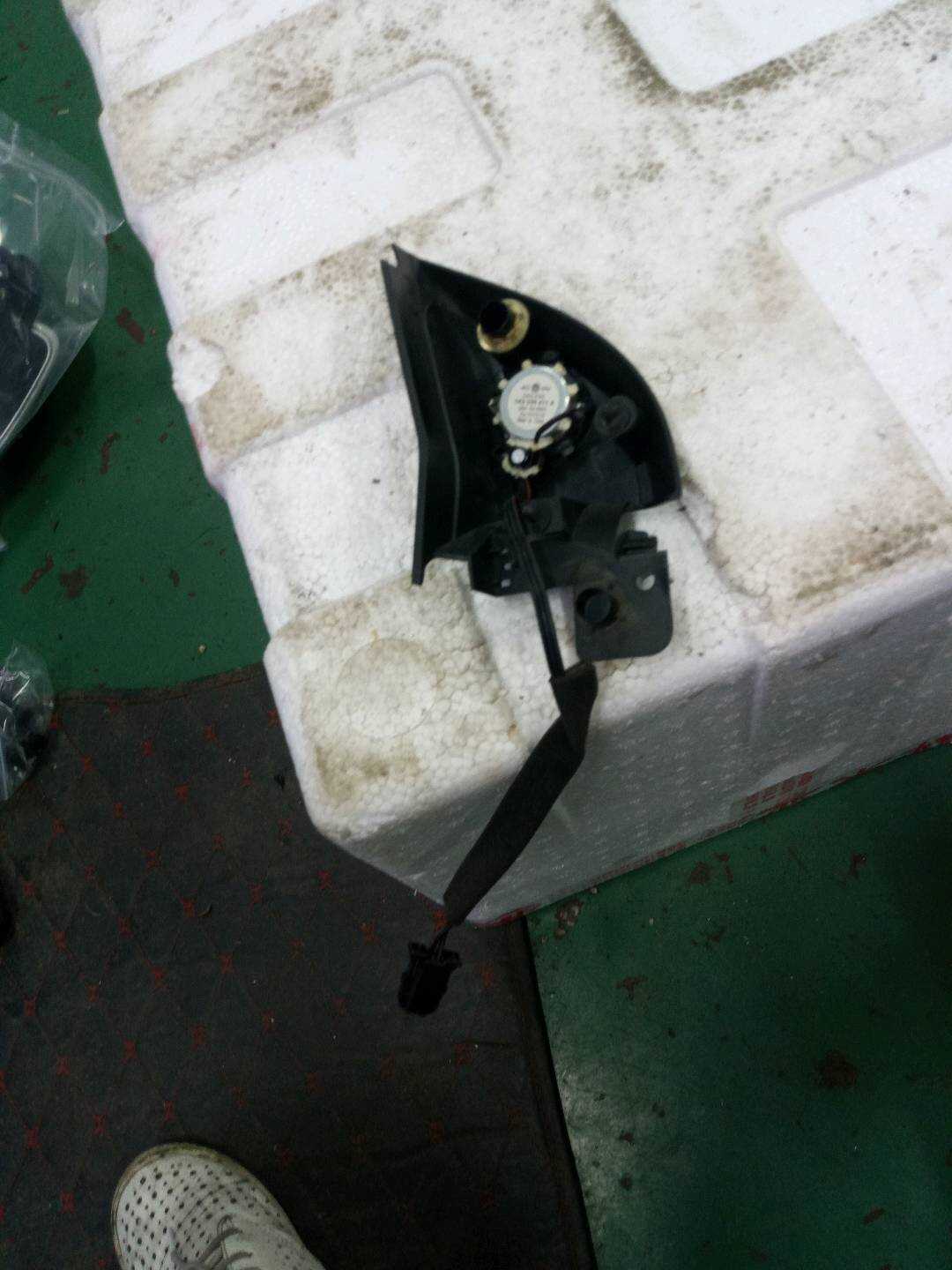 1K9837974A82V Side Mirror Triangle Trim Panel (Right Inner)