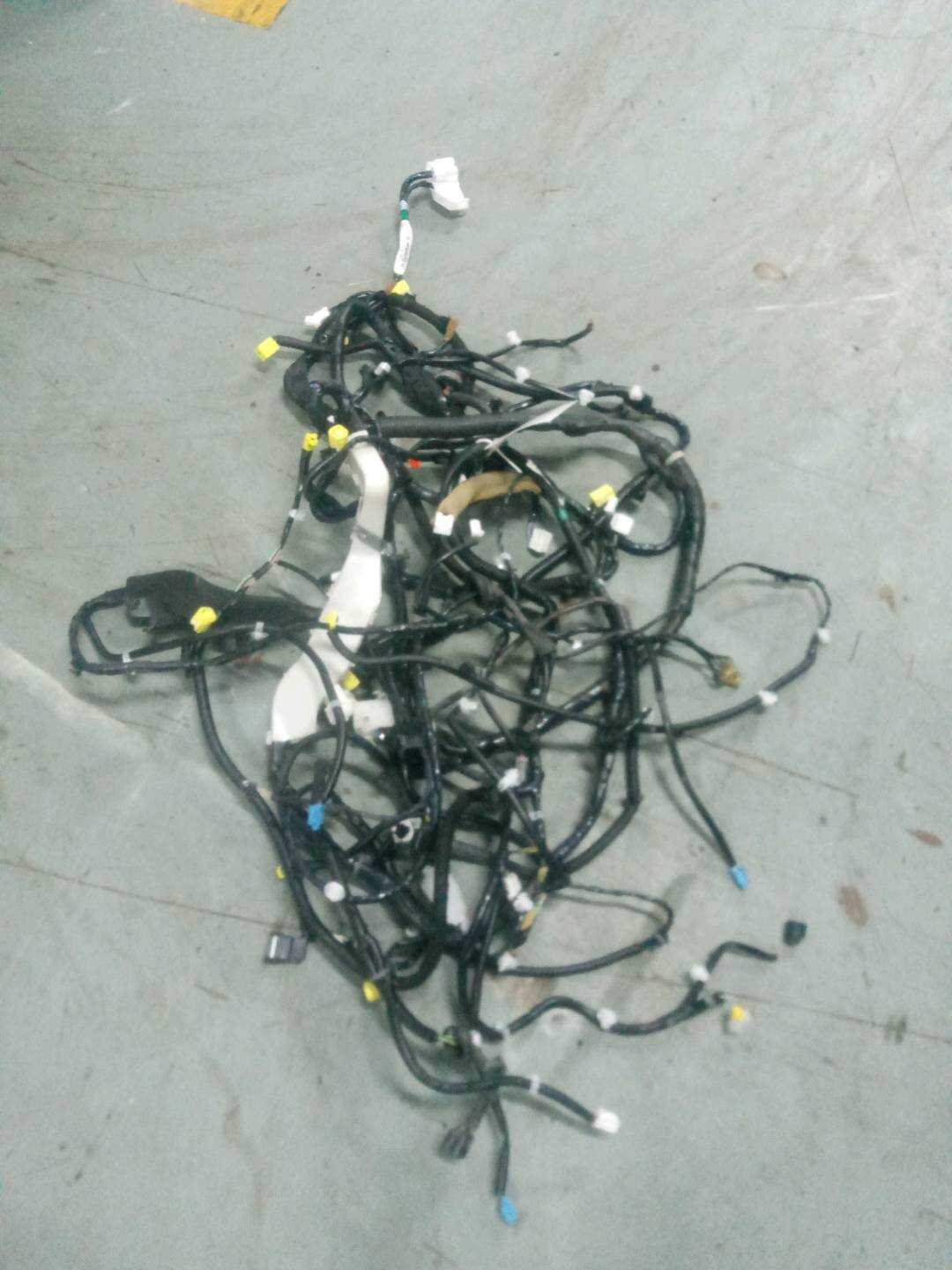 241034FY0A 后保险杠盲点导向线束