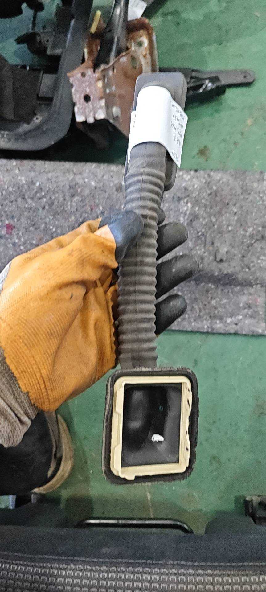 7N0971863 车尾盖护套