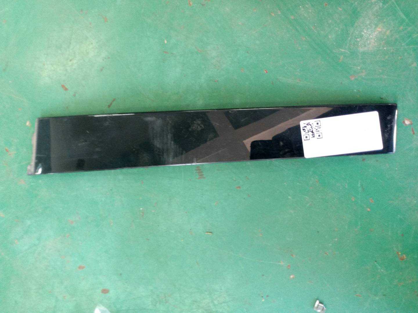 7570748020 Rear Door Window Frame Outer Trim, Front Right