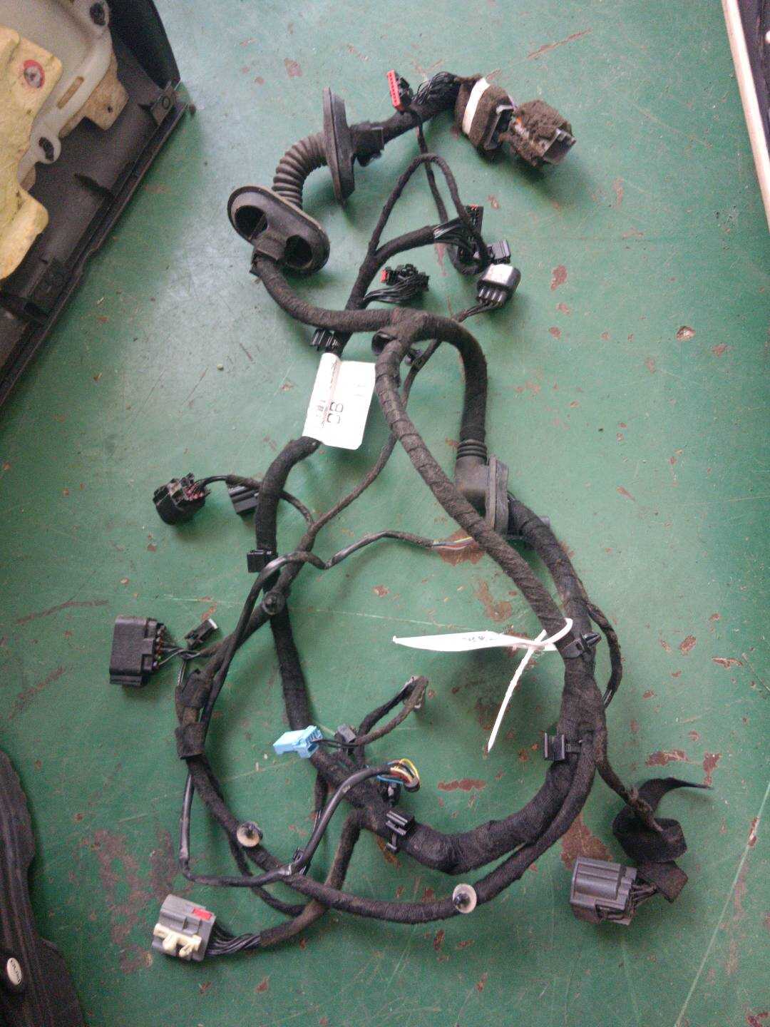 C2Z7879 Front Door Wiring Harness, Left