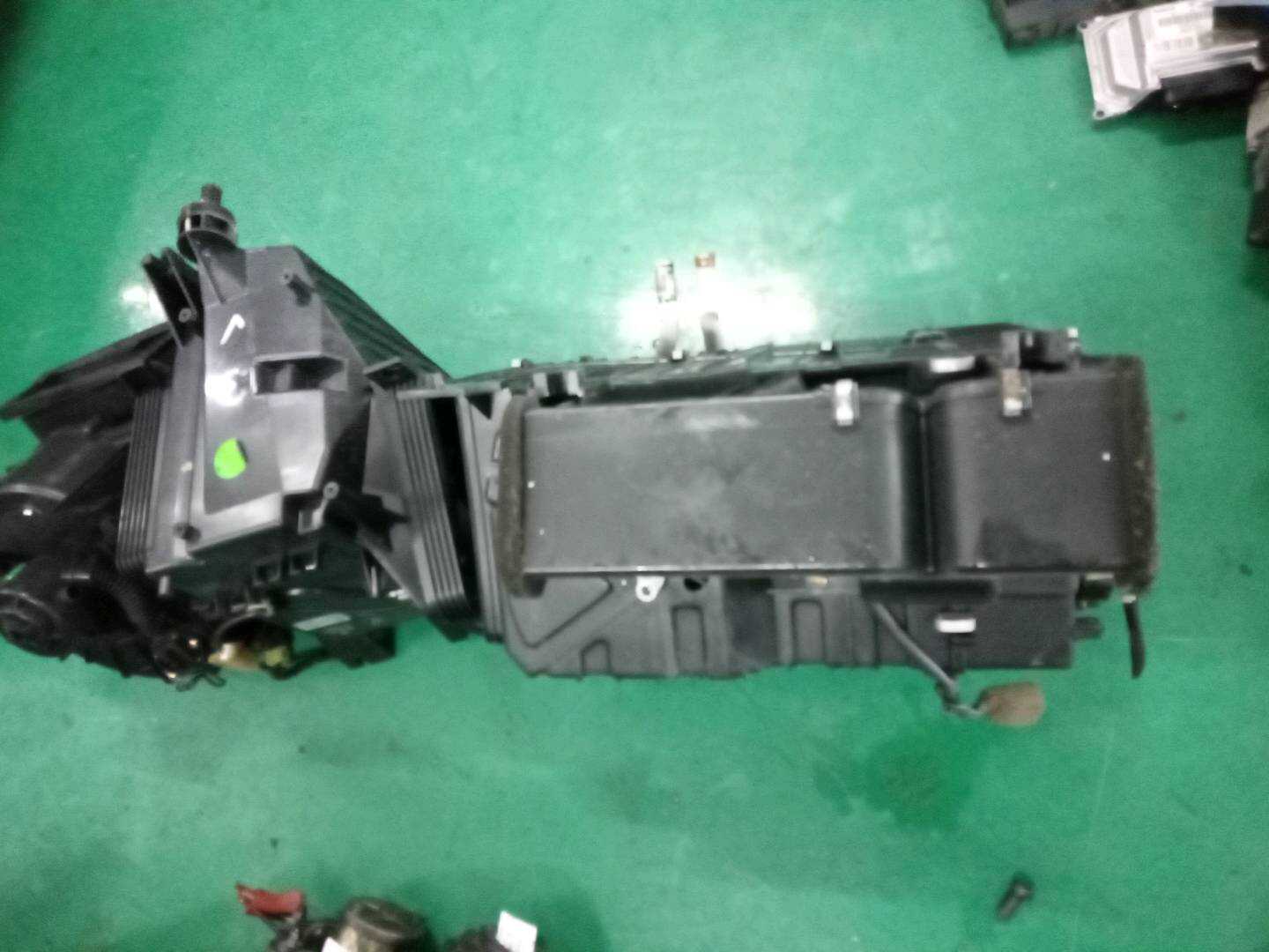 97601V1030 蒸发箱总成