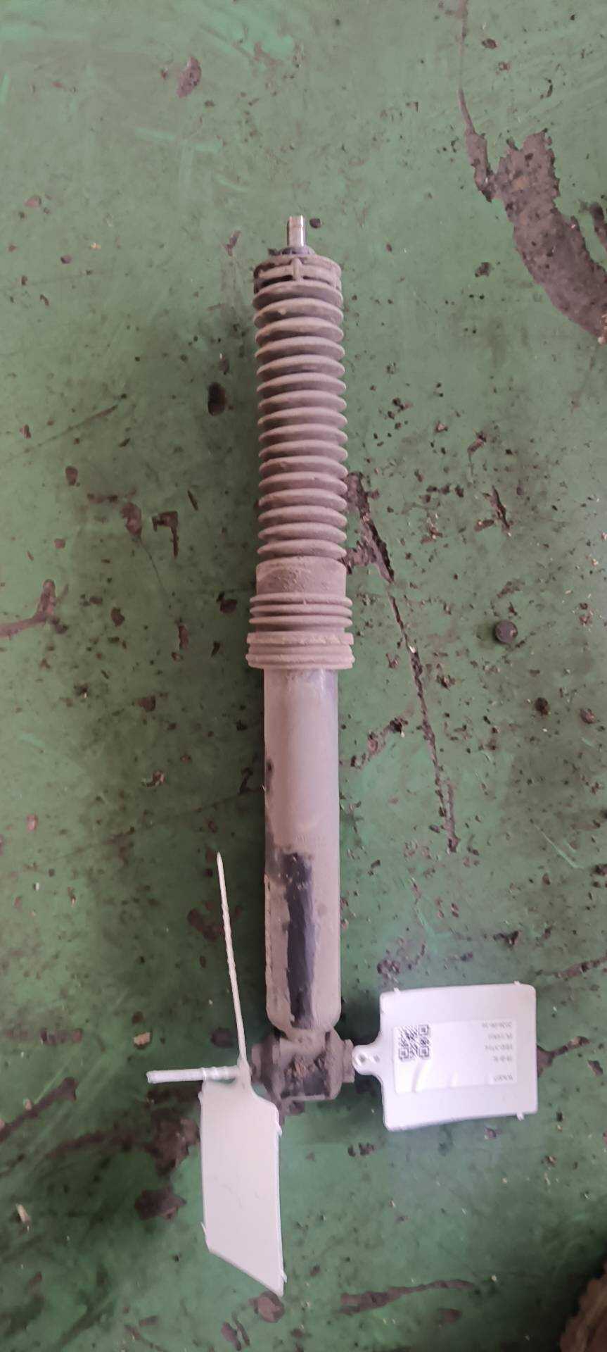 9802919380 后减震器芯