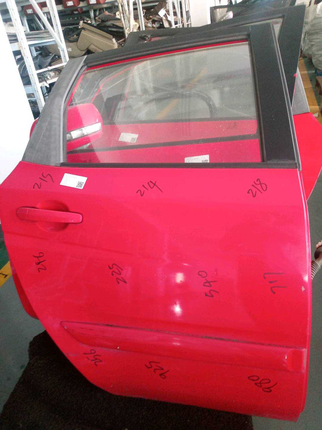 B3010850100 后门壳（右）
