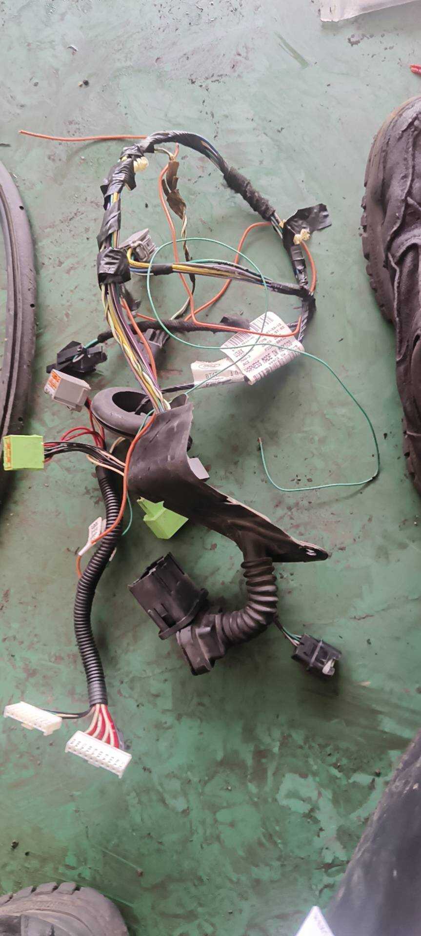 BT4Z14632C Rear Door Wiring Harness, Left