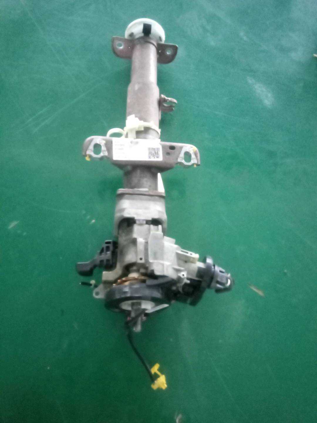 9018699 Steering Column