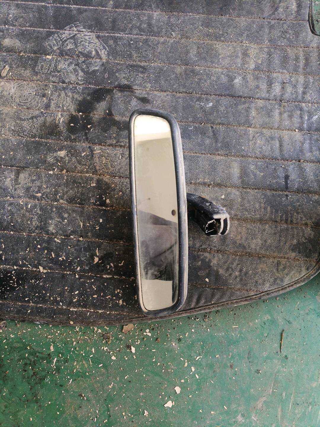 51169224341 内后视镜