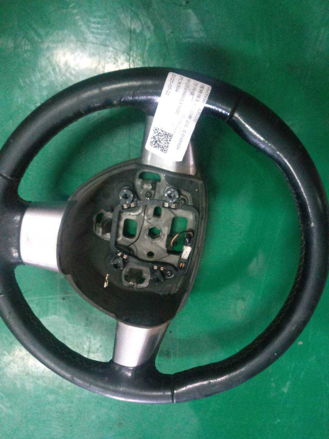 9M593600EA3NDT 方向盘