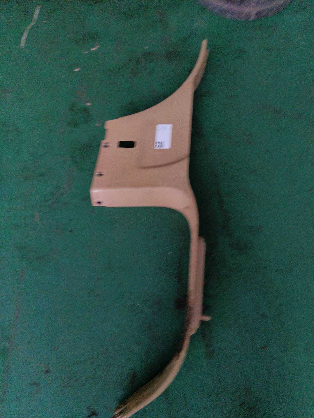 95855584501 B柱内衬(左下)