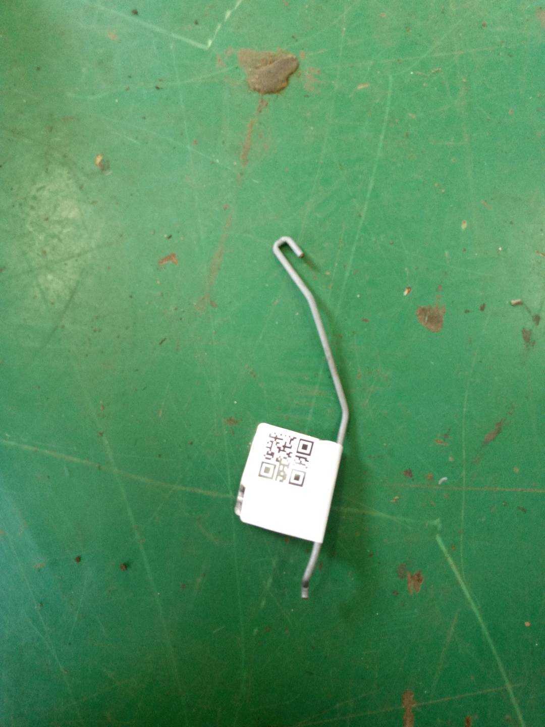 51217420571 前门锁止杆(左)