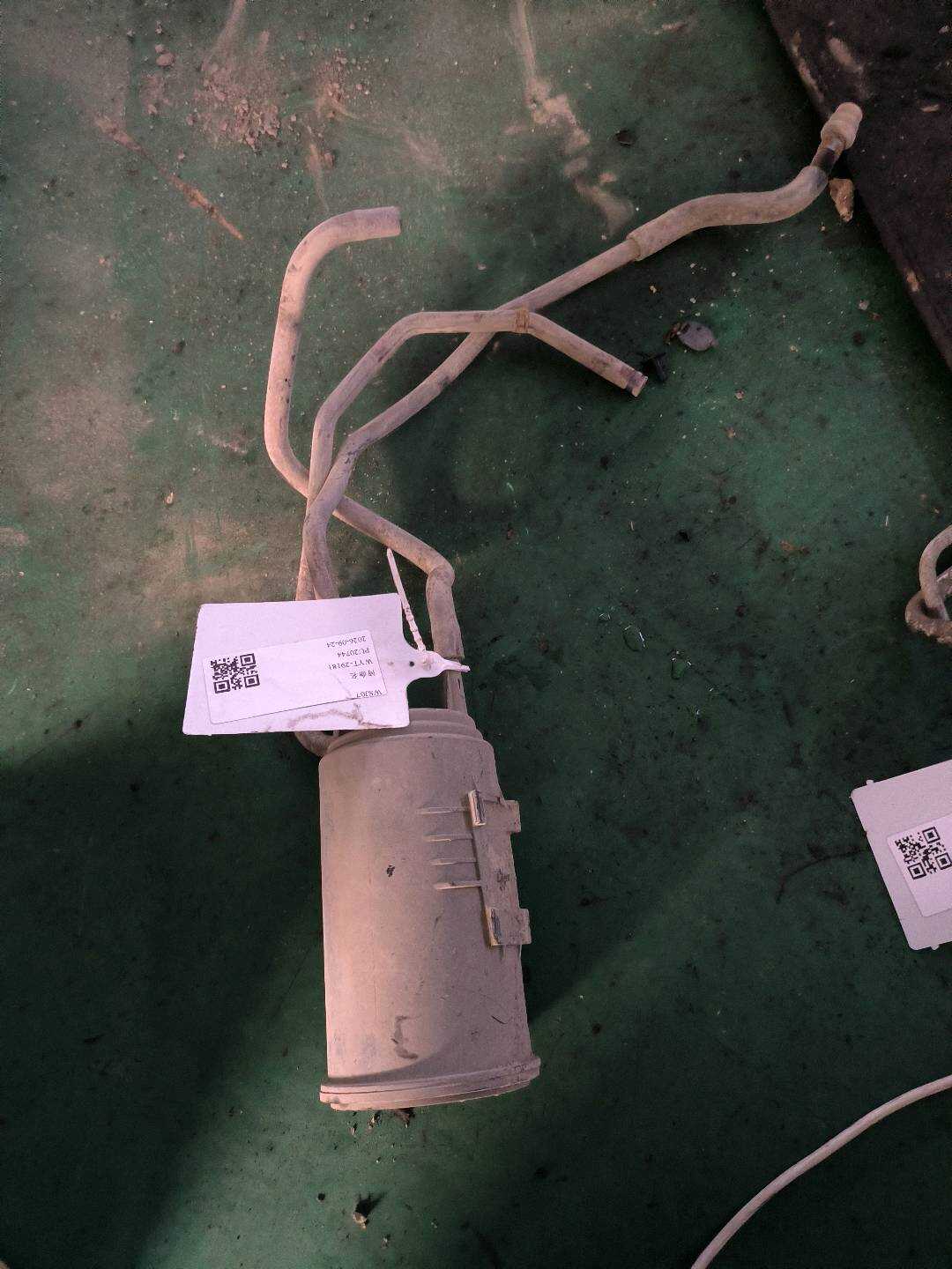 149506N208 活性碳罐