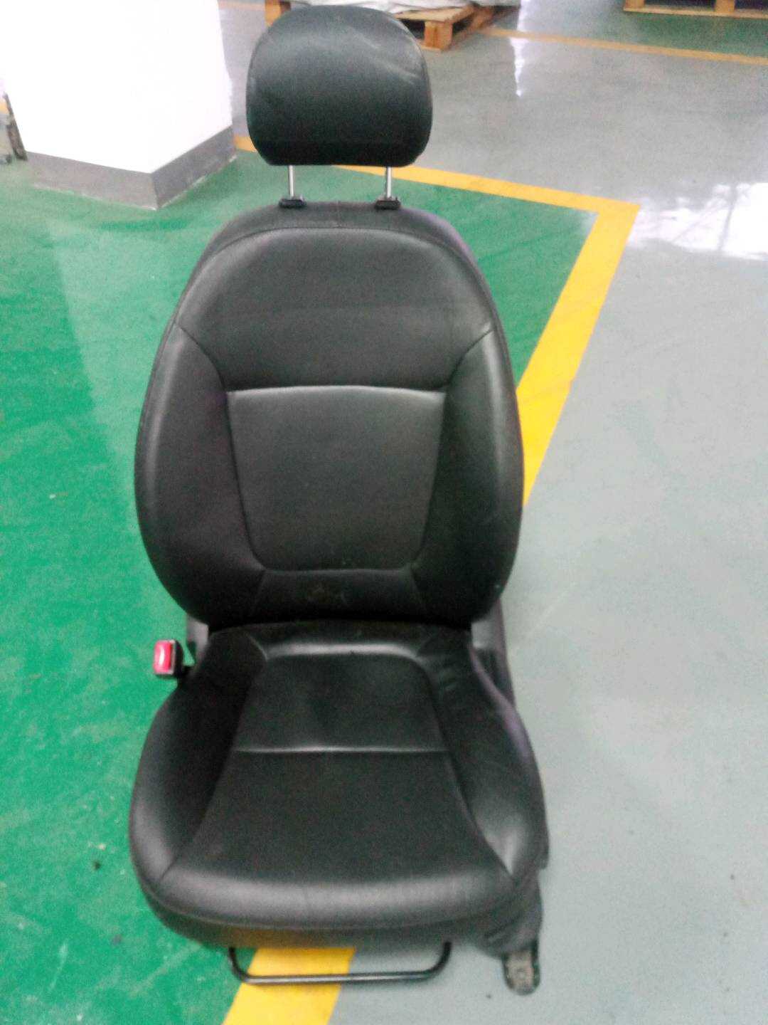 880014X040CDB 驾驶员座椅总成