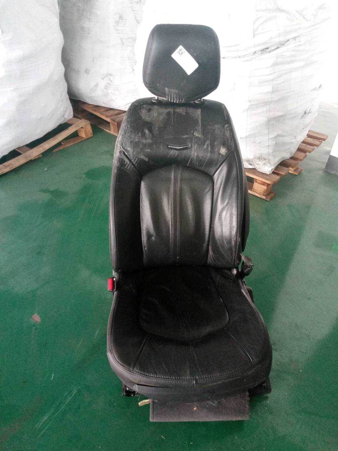 20854748 驾驶员座椅总成