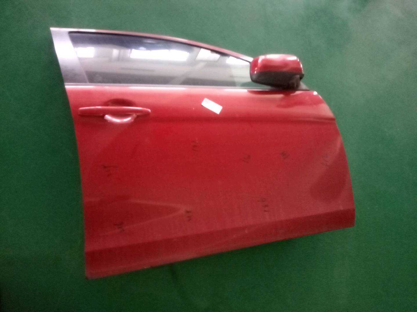 LED5700A854 前门壳（右）