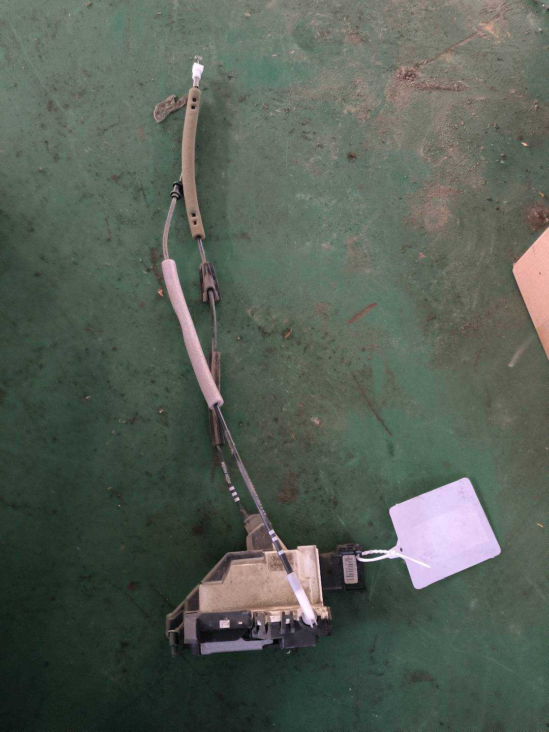 9676797080 后门锁机构(右)
