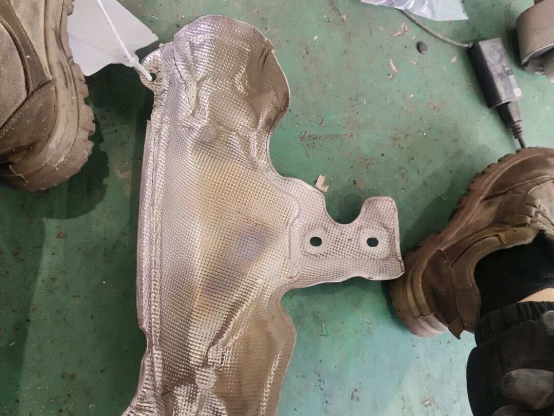 JDE28214 排气歧管隔热罩