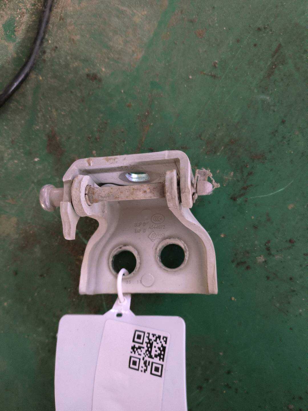 9677241180 前门铰链(左上)
