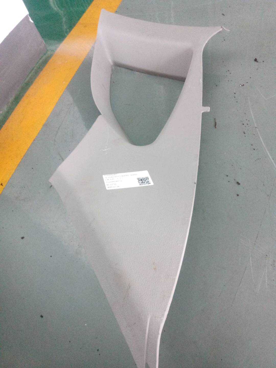 51432991837 C柱内衬