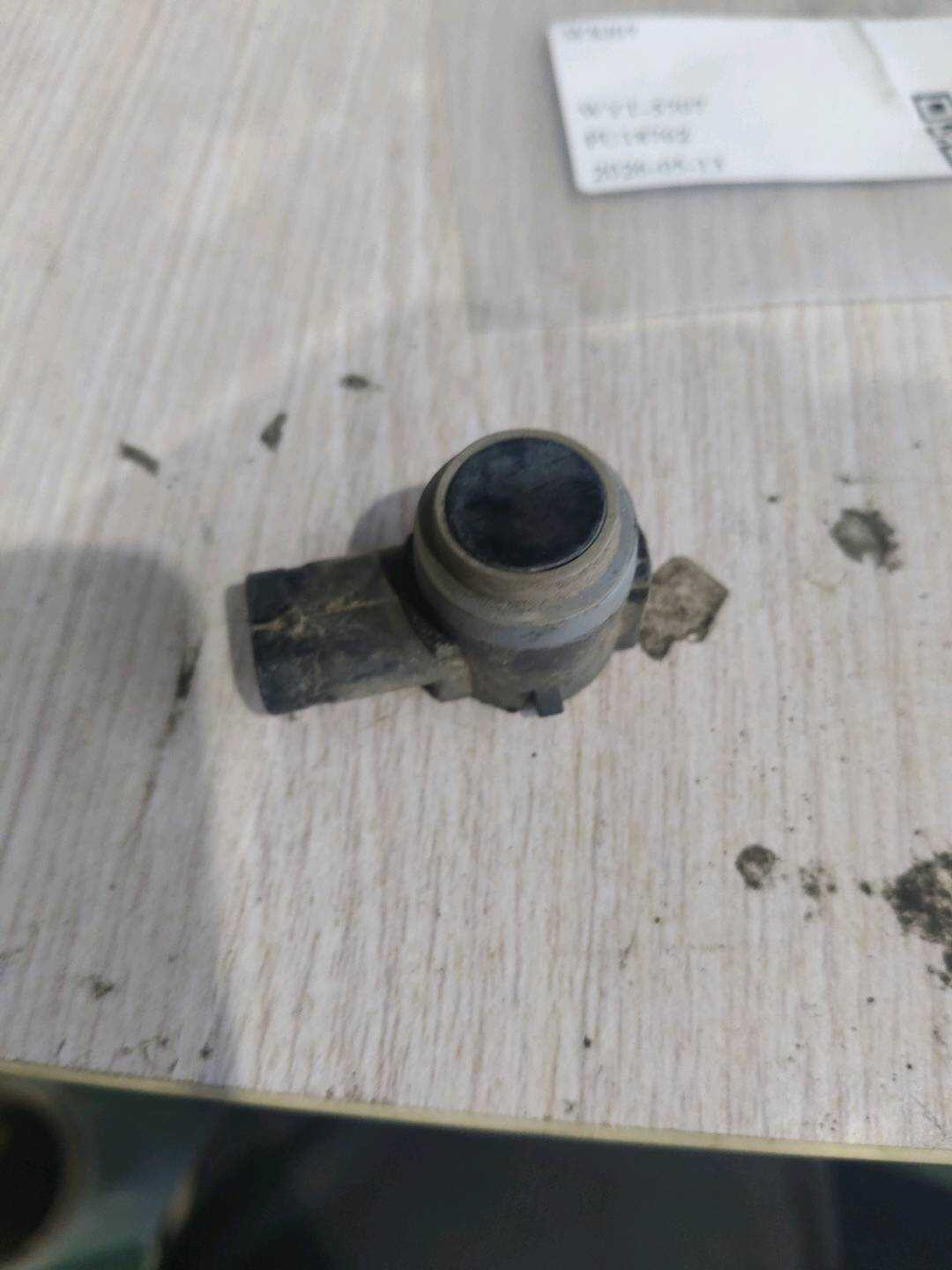 B012262 倒车雷达传感器