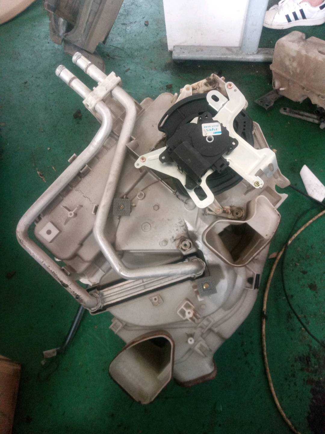 8705033522 蒸发器总成