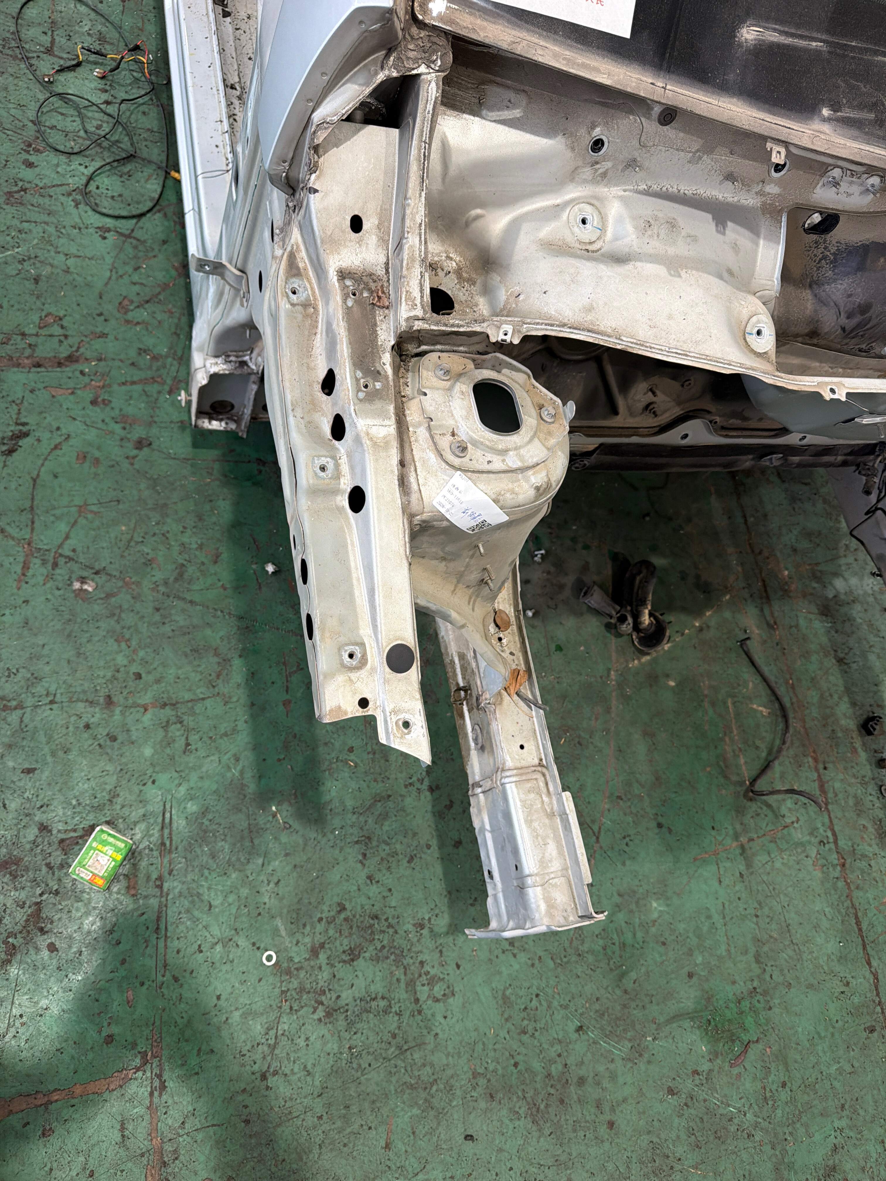 A1696200861 Front Wheel Arch Panel, Right
