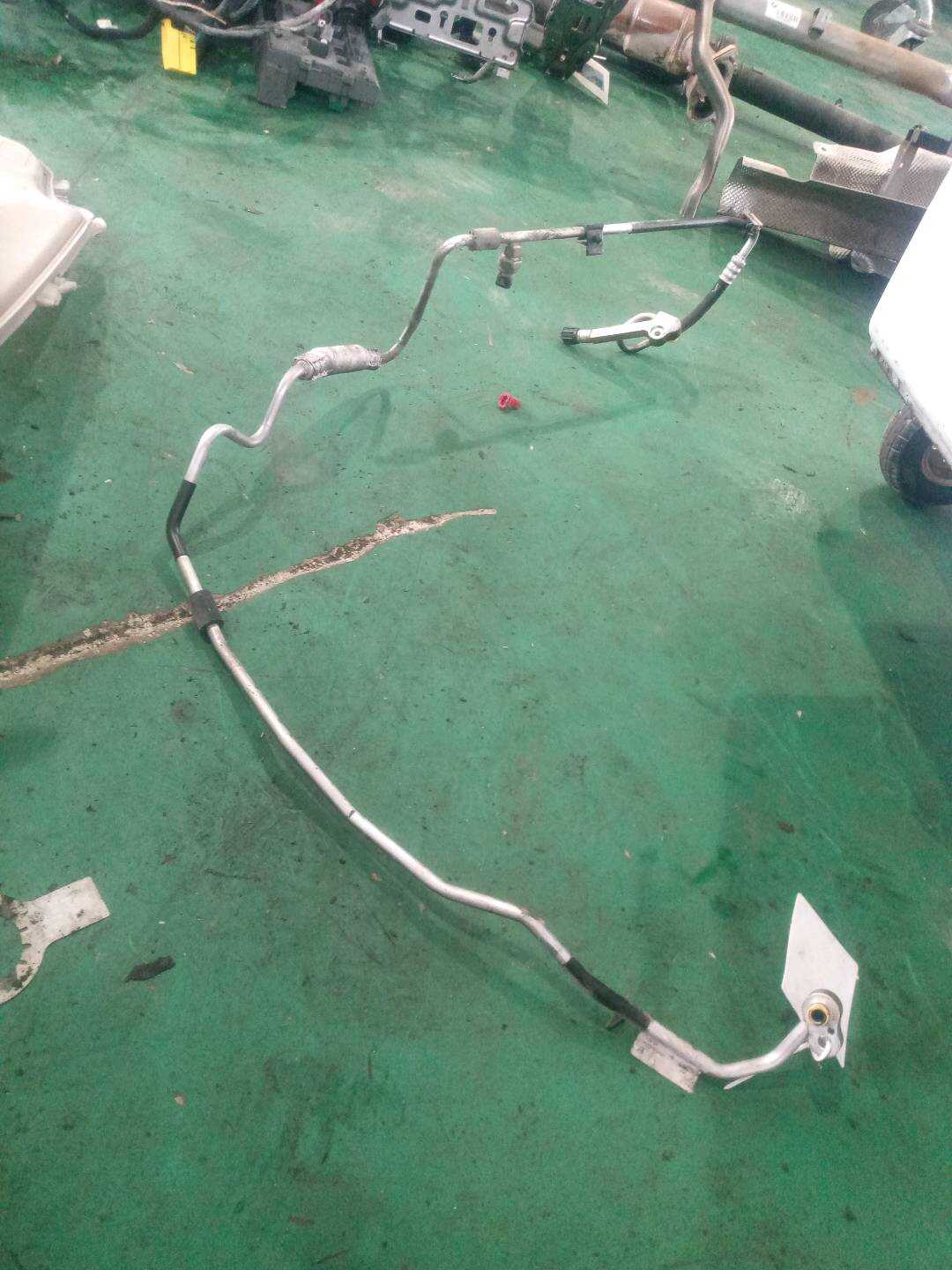 64509224831 A/C High Pressure Line (From Condenser To Evaporator)