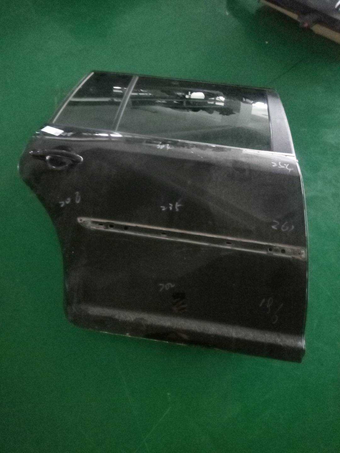 1T0833056Q 后门壳(右)