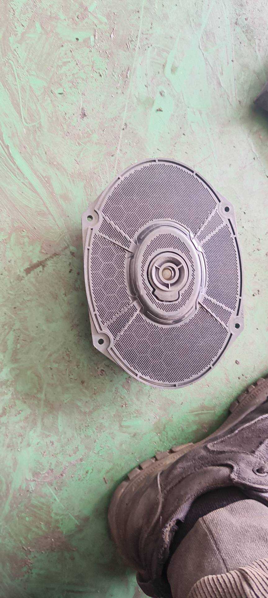 CT4Z18808A Front Door Speaker, Right