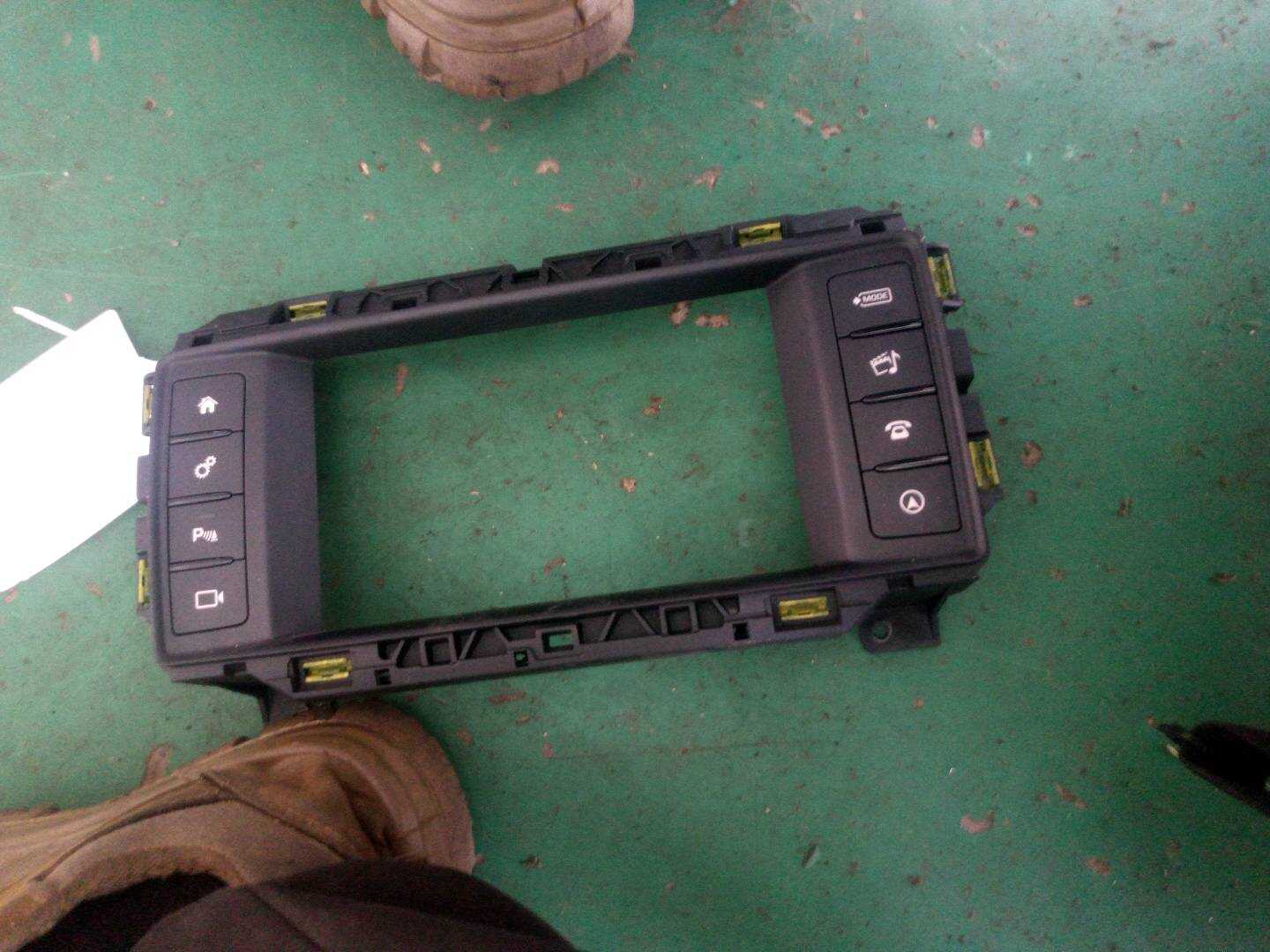 T2H3575 Dashboard Center Control Switch Group