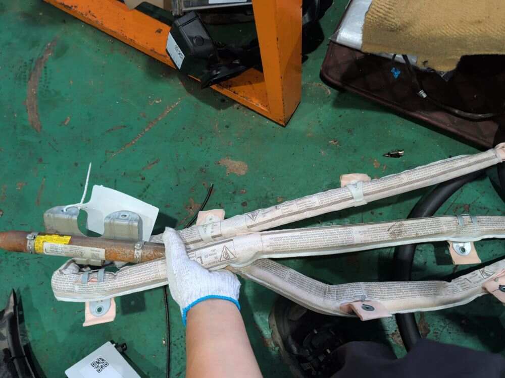 97080309101 车顶窗帘气囊组件(左)