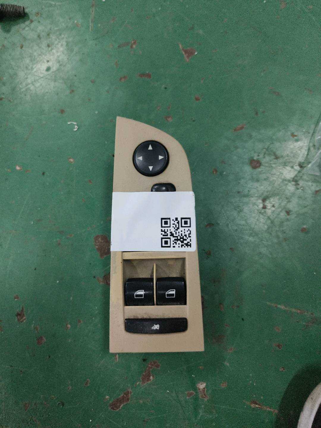 61319217330 Front Door Window Switch, Left