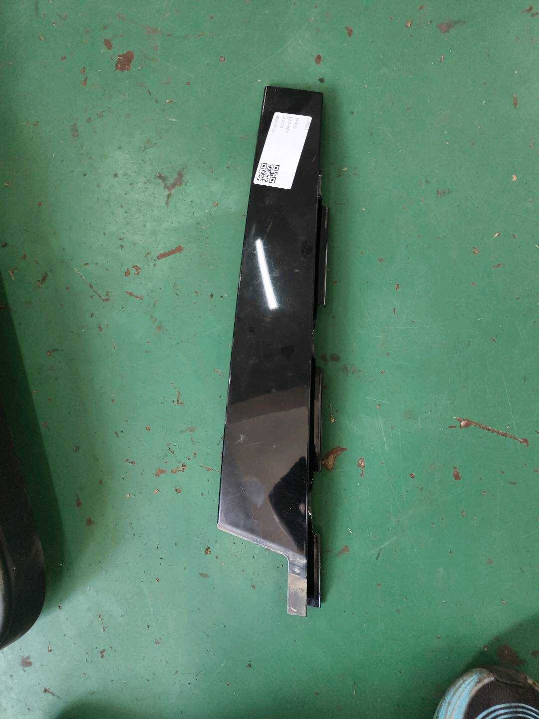 95855931800GW1 前门窗框外饰板（右后）