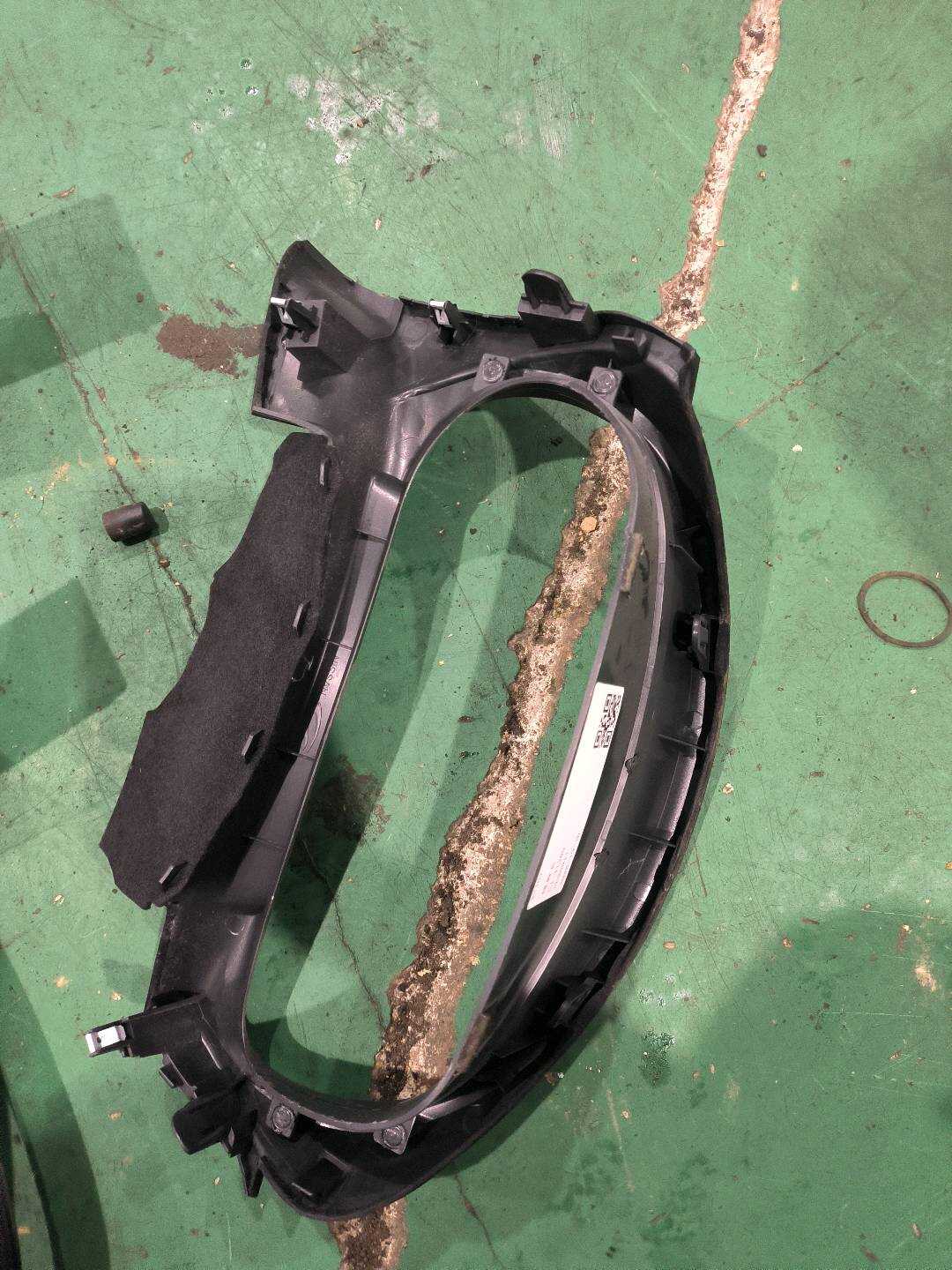 682405UR0A Instrument Cluster Bezel