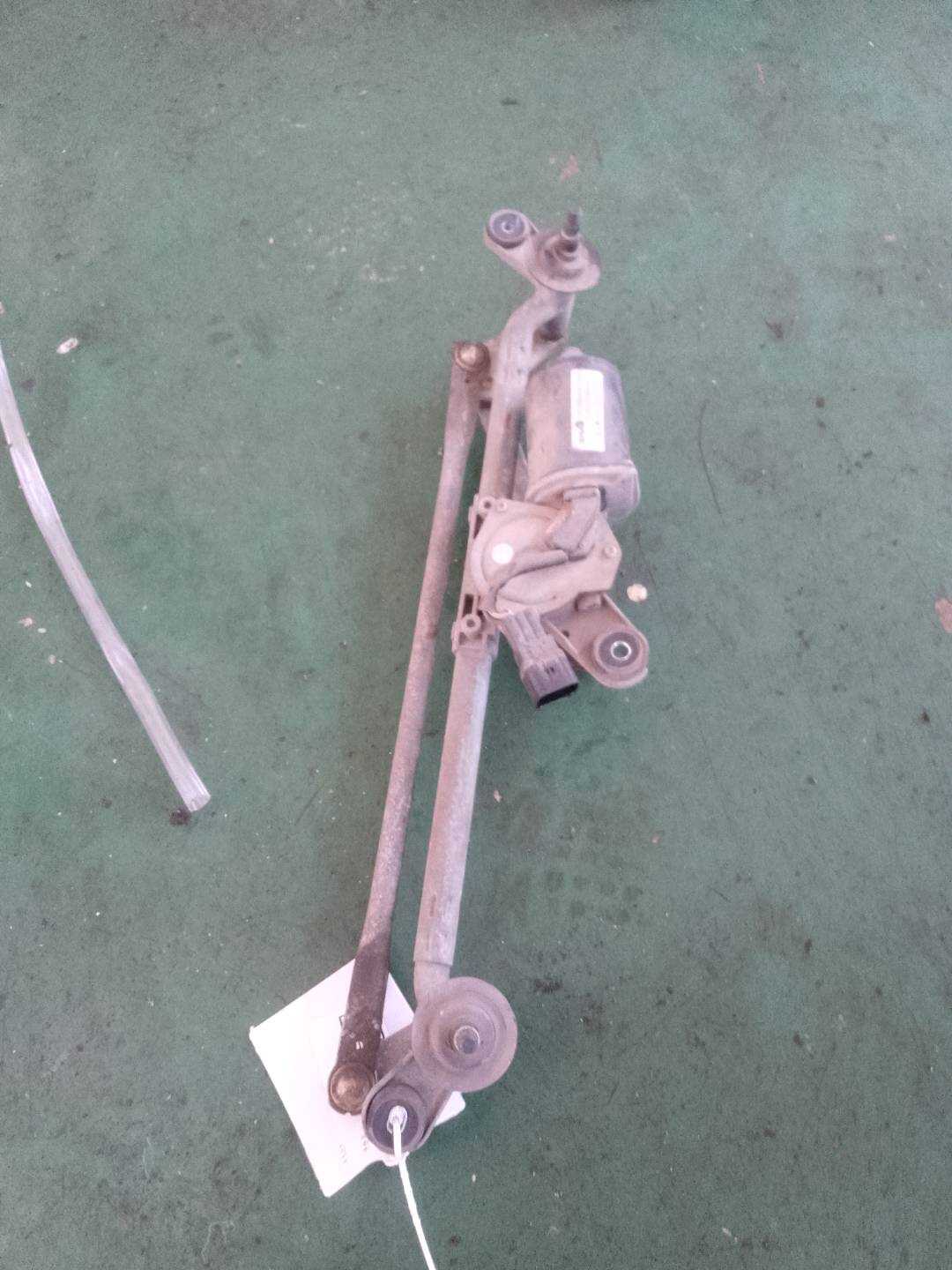 7520005ADU00F0 刮水器电机及连杆总成