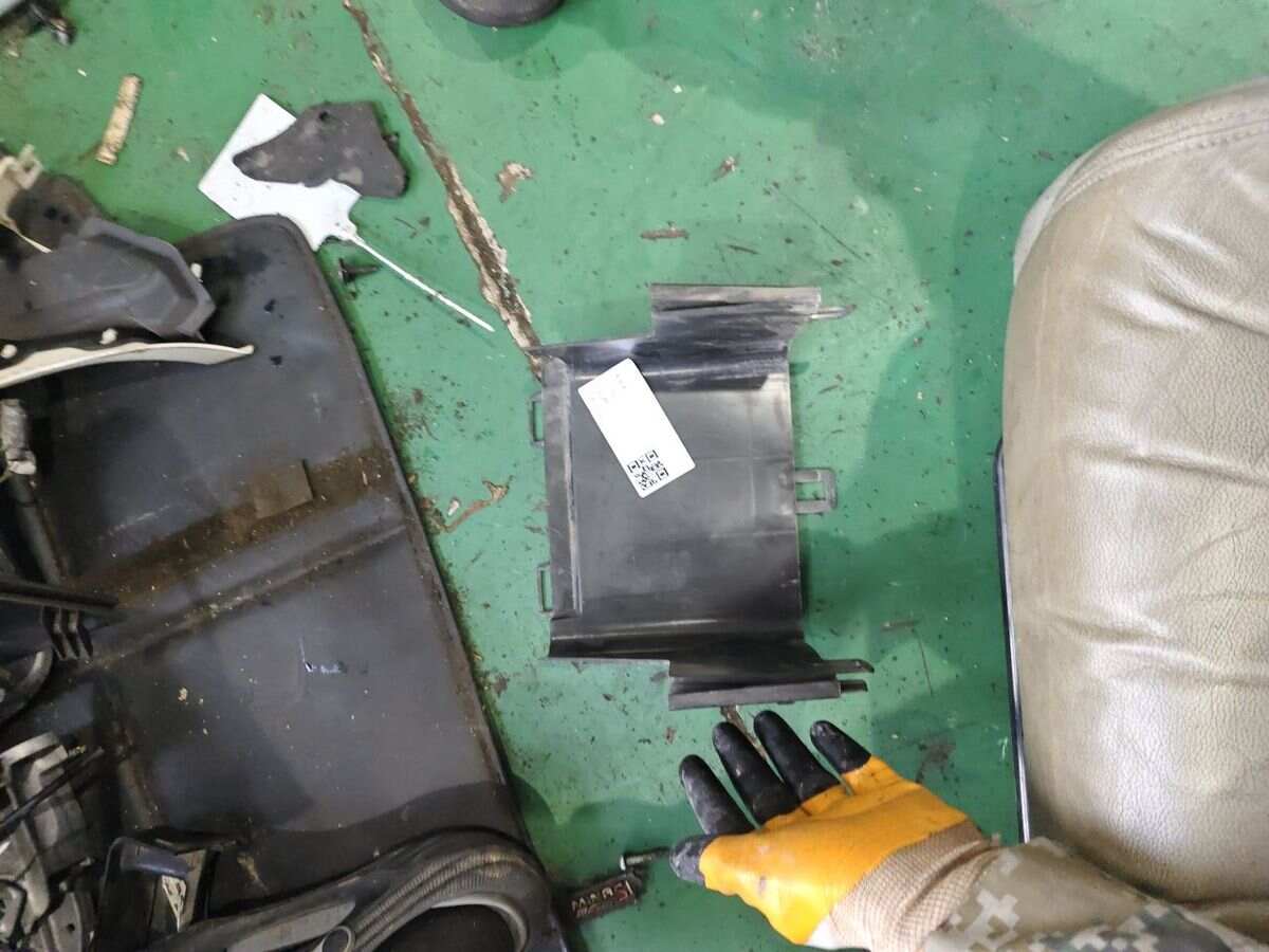 3C0915336A Battery Trim Panel, Right