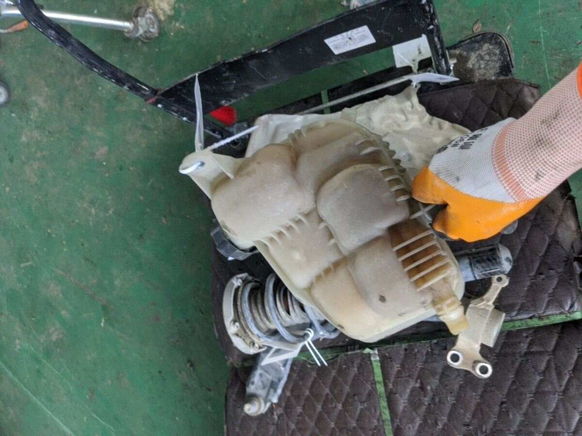 17138687503 水箱补水壶