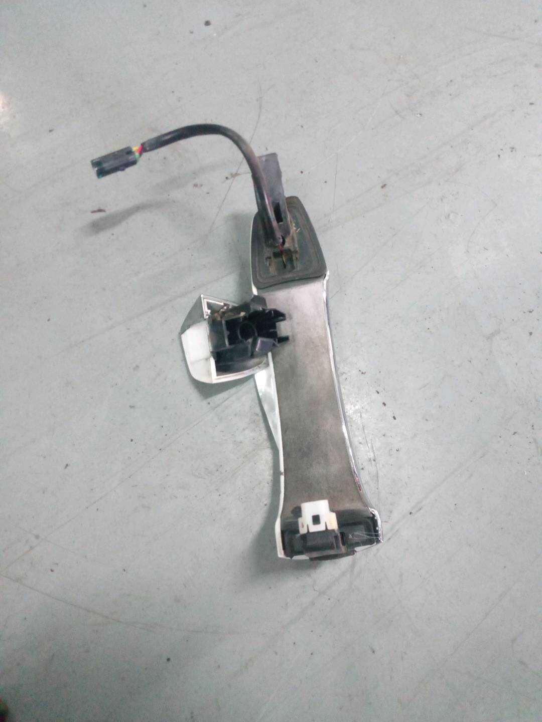 11368374SPRP Front Door Outer Handle, Right