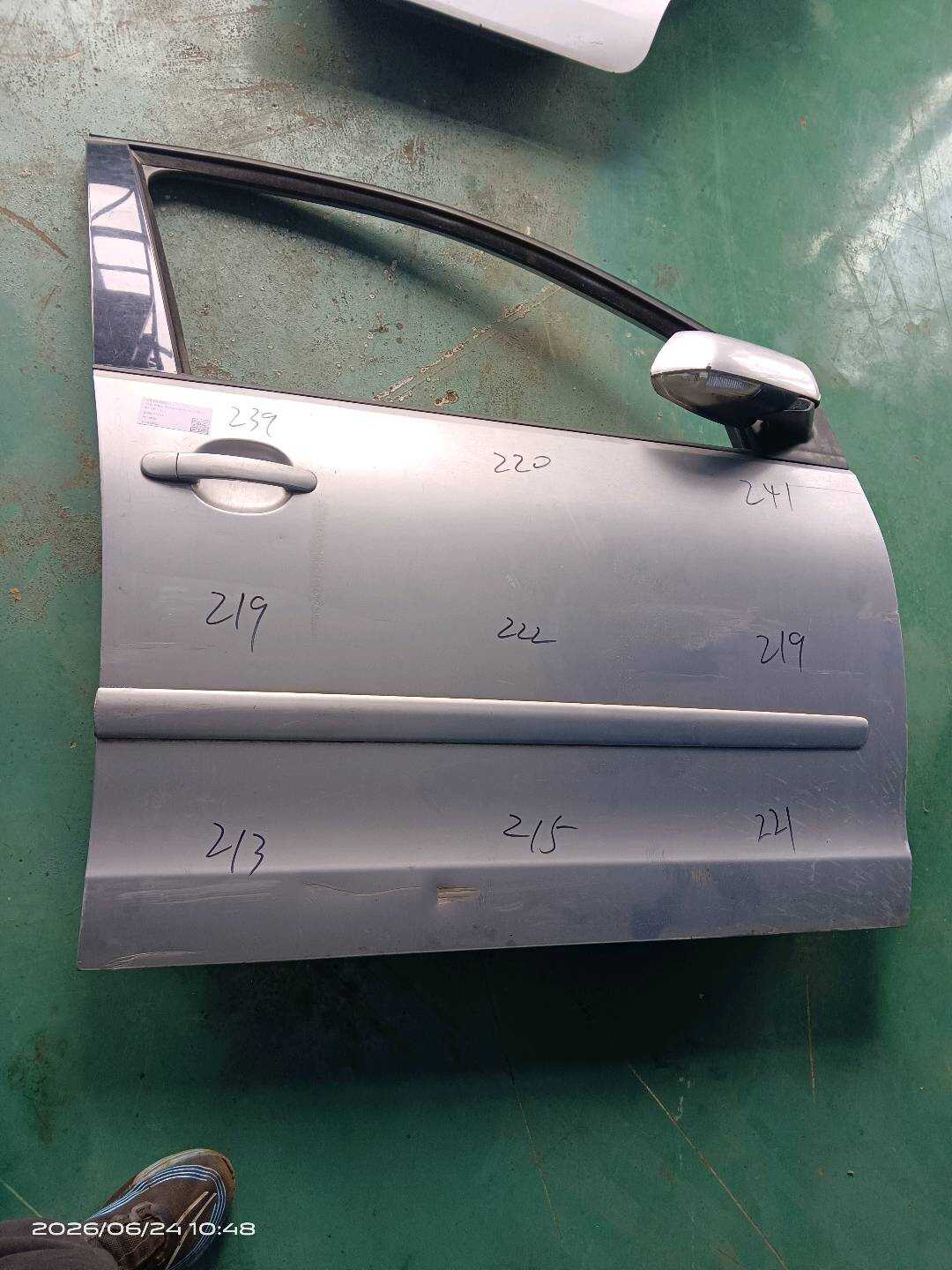 6QE831056D 前门壳(右)