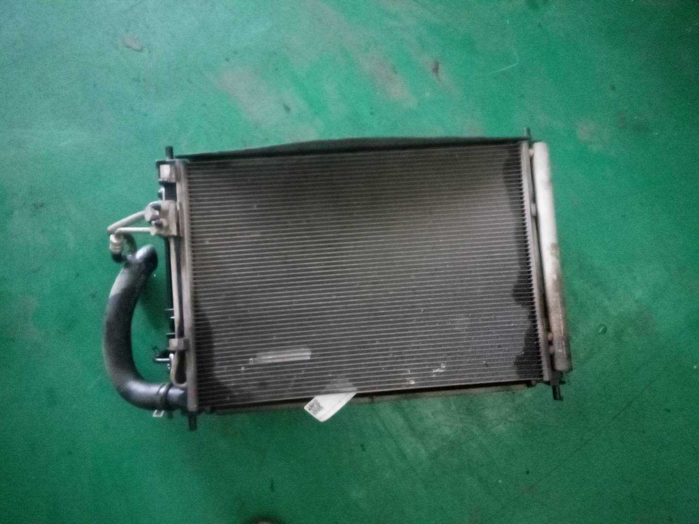 253100U050 水箱