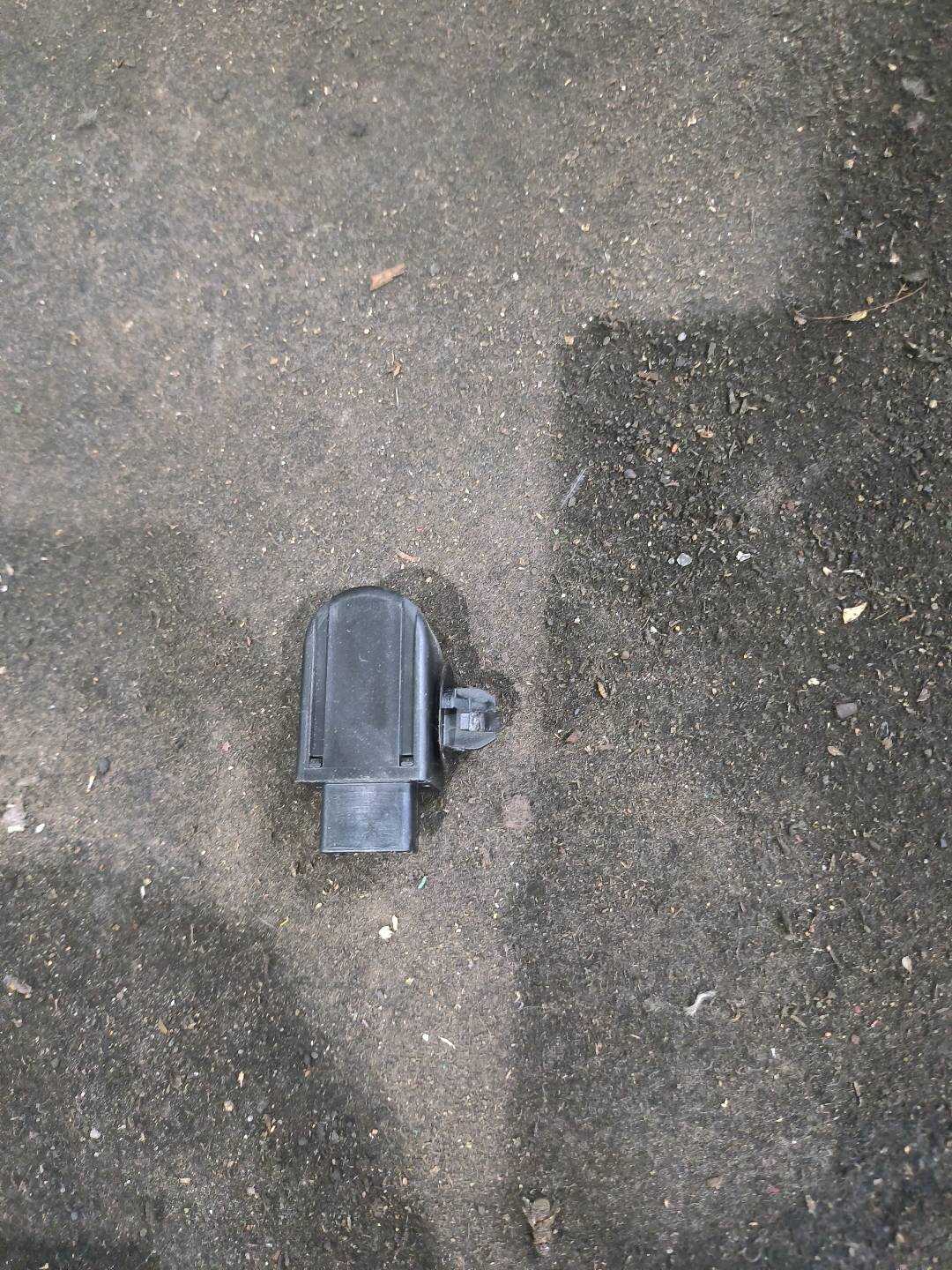 8934330010 Reverse Buzzer