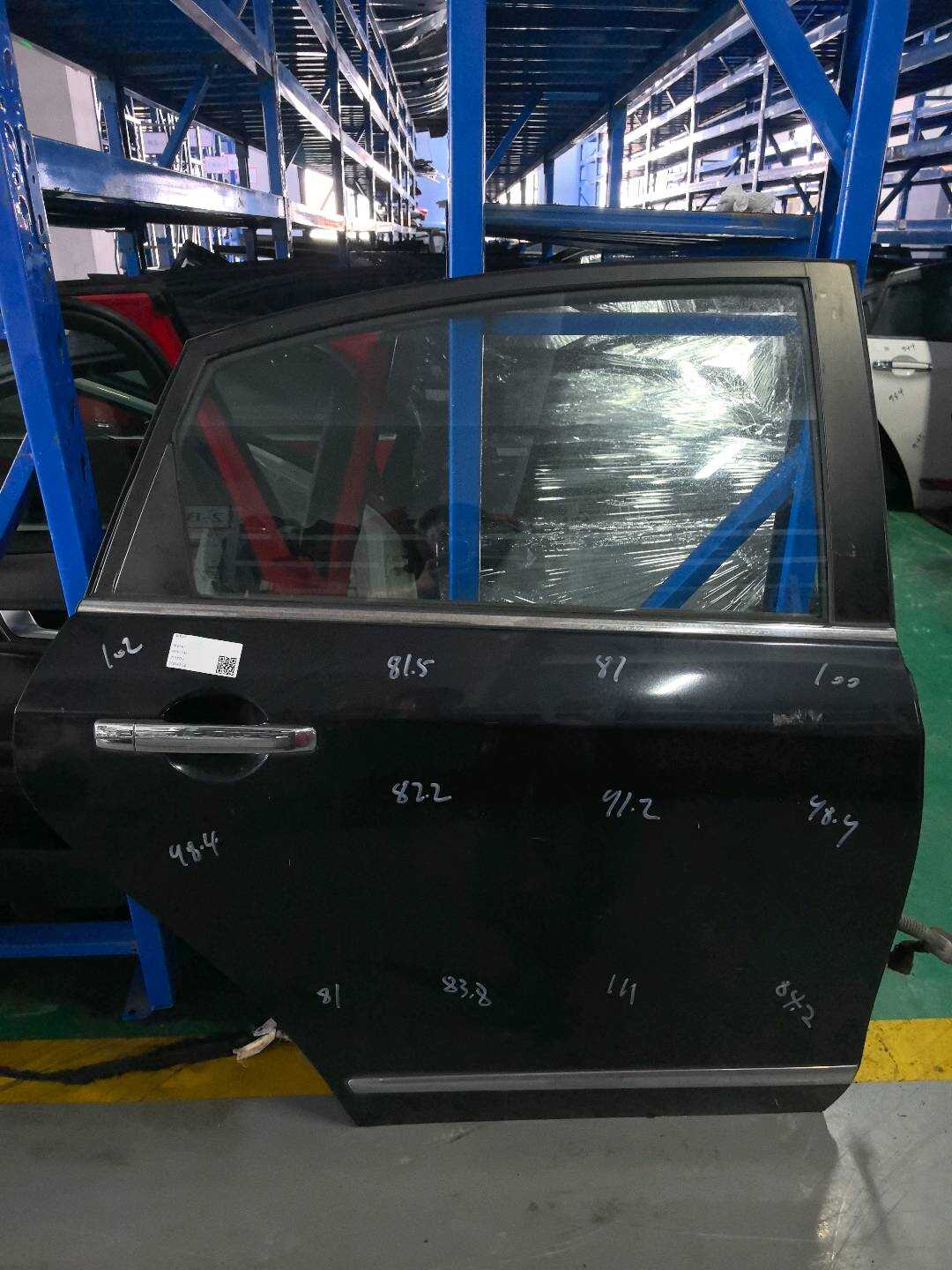 H21002DUMAD404 后门壳（右）