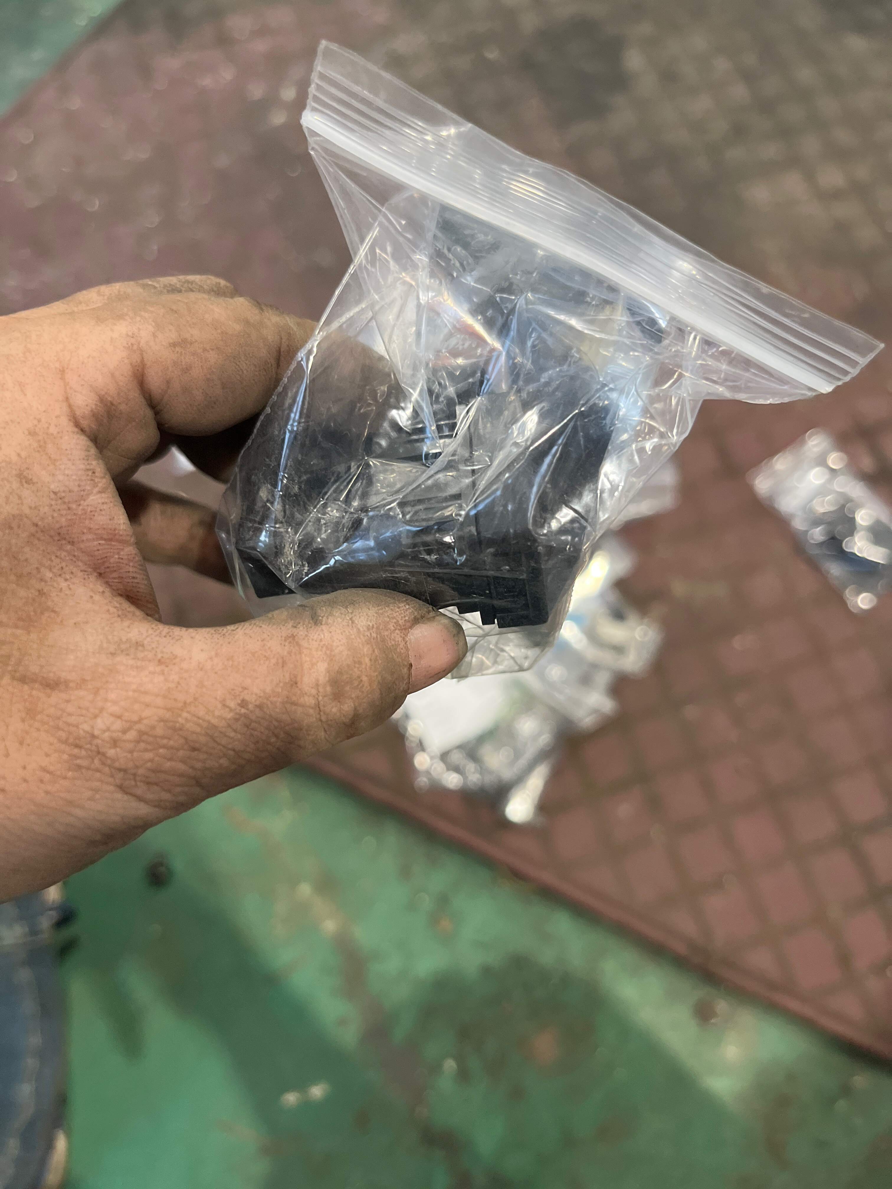 8415276010 前大灯光束高度调整开关