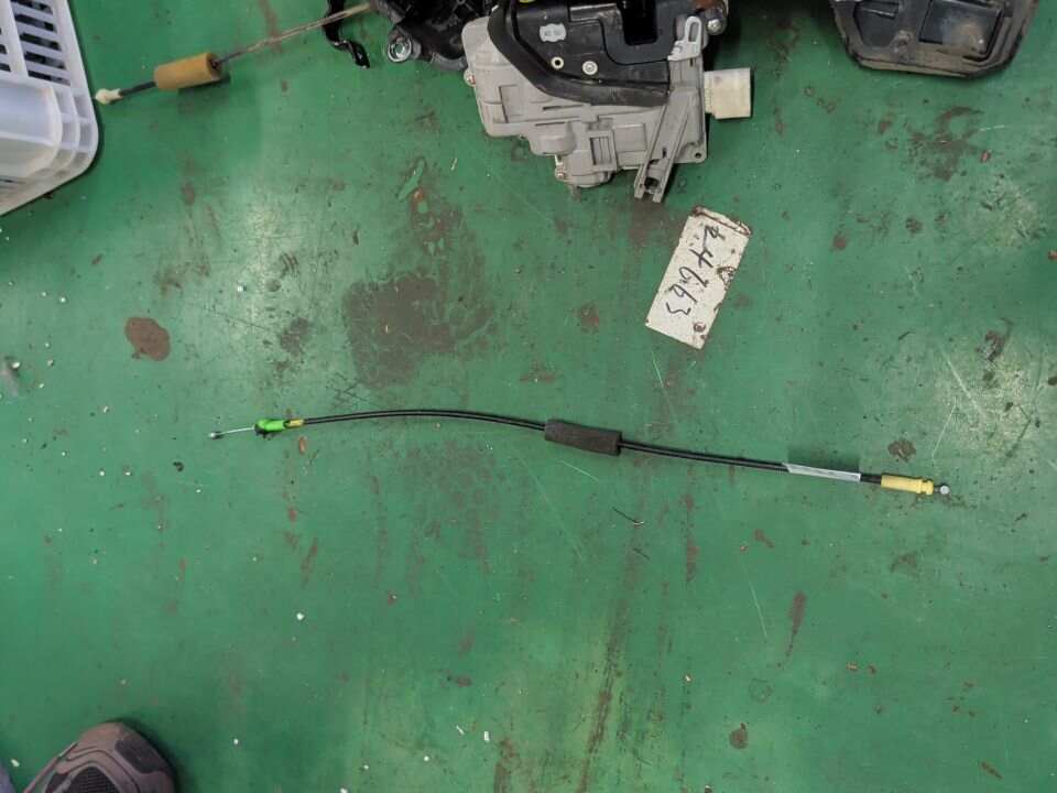 6971076010 前门内拉手拉线（右）