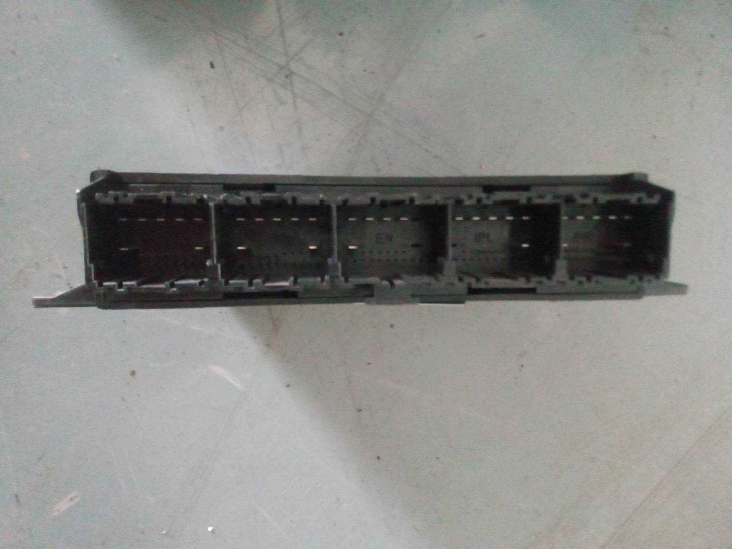 7S7T19G481CB 发动机电脑
