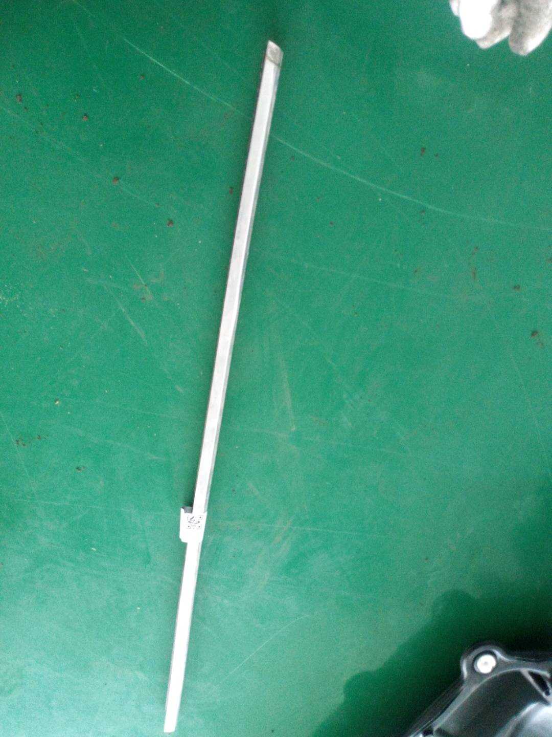 51217010541 前门玻璃压条(左外)