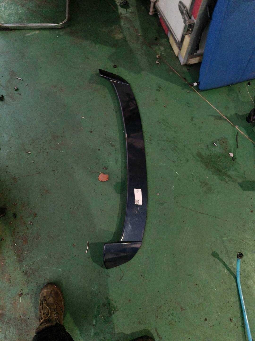 51622211888 Rear Spoiler