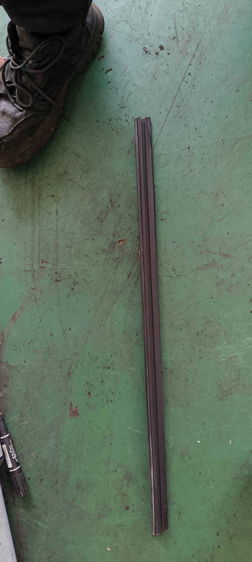 9678862480 前门玻璃压条(左内)