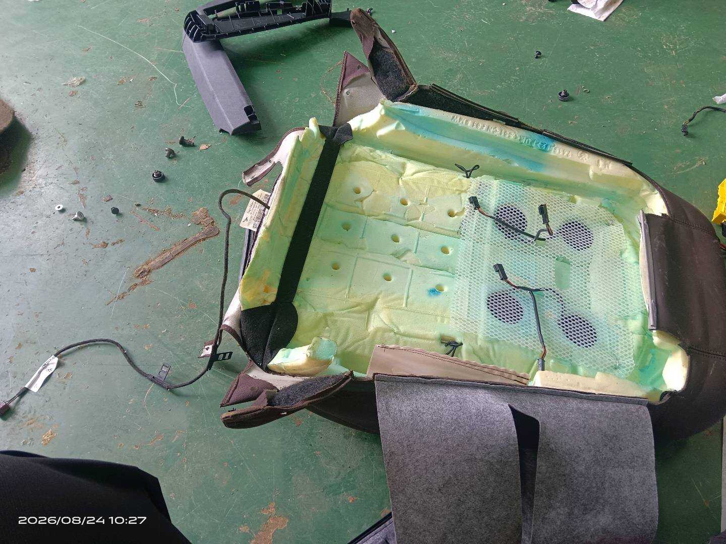 52107354598 Passenger Seat Backrest Cushion