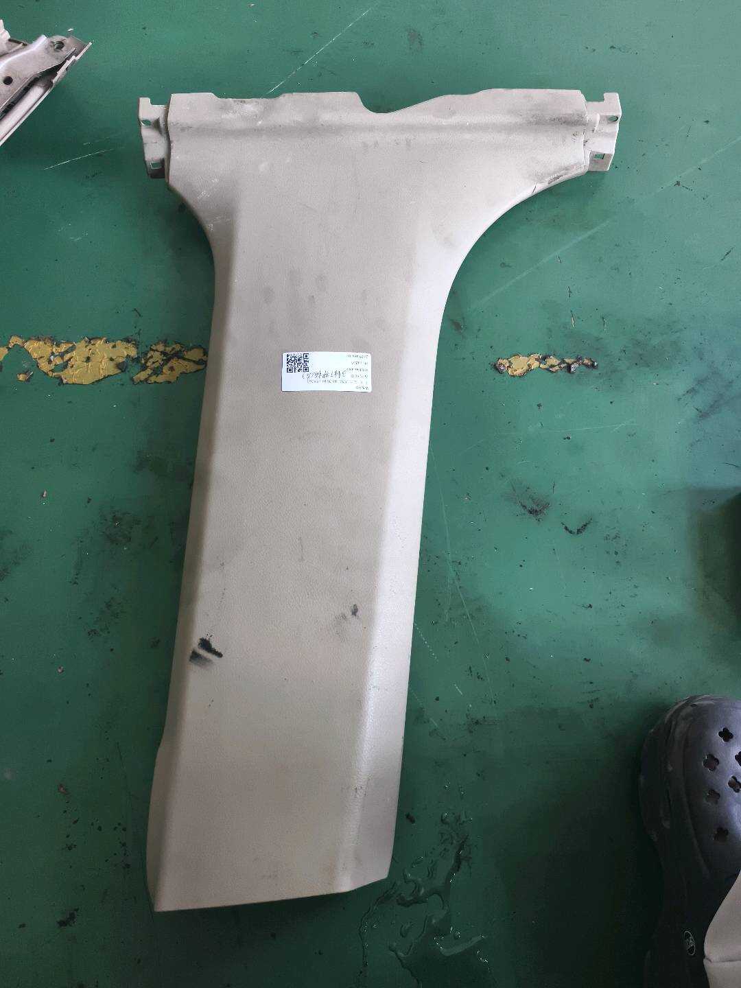 624130E030E0 B柱内衬(右下)